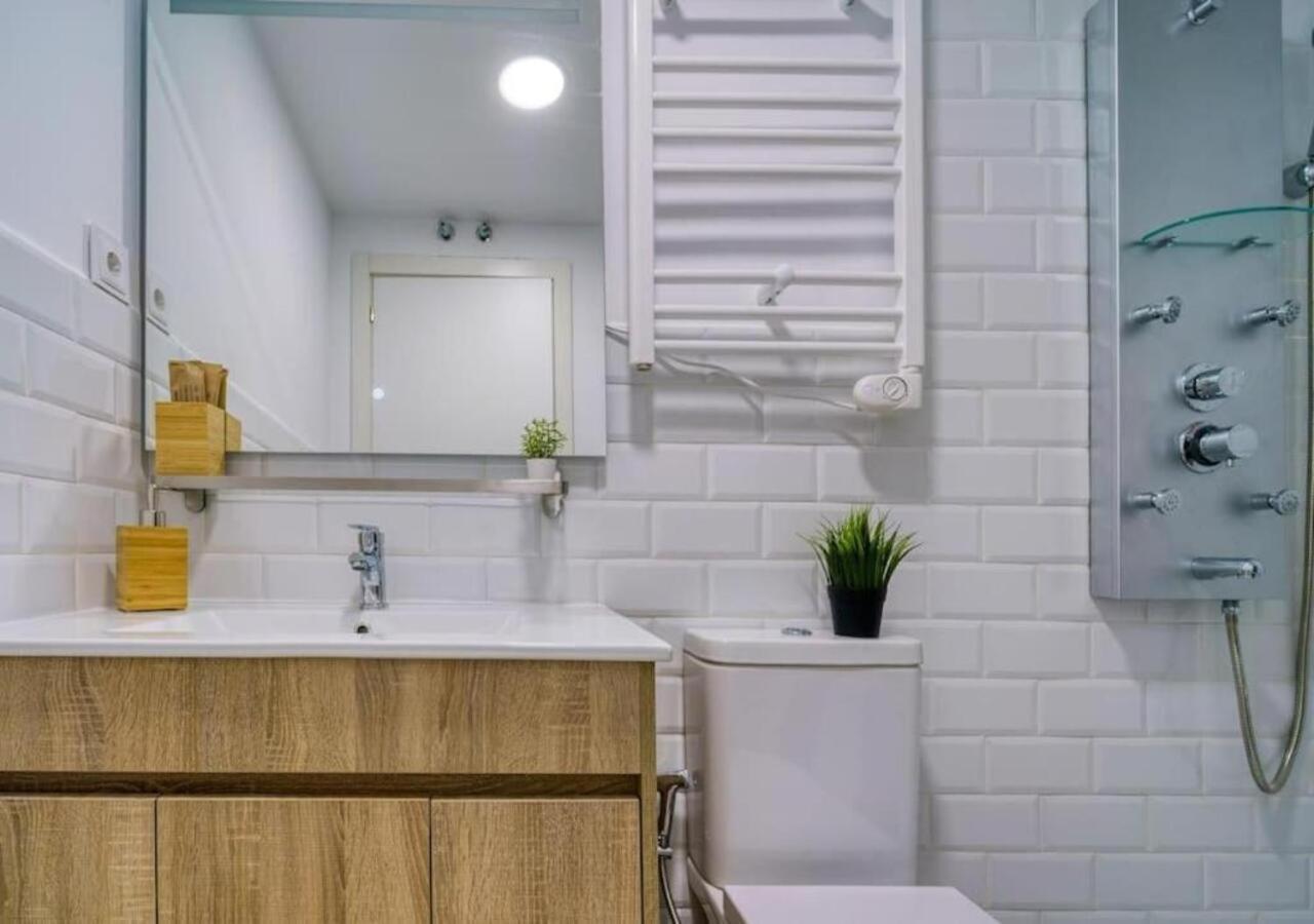 Loft 4 Personas Centrico Madrid Appartement Buitenkant foto